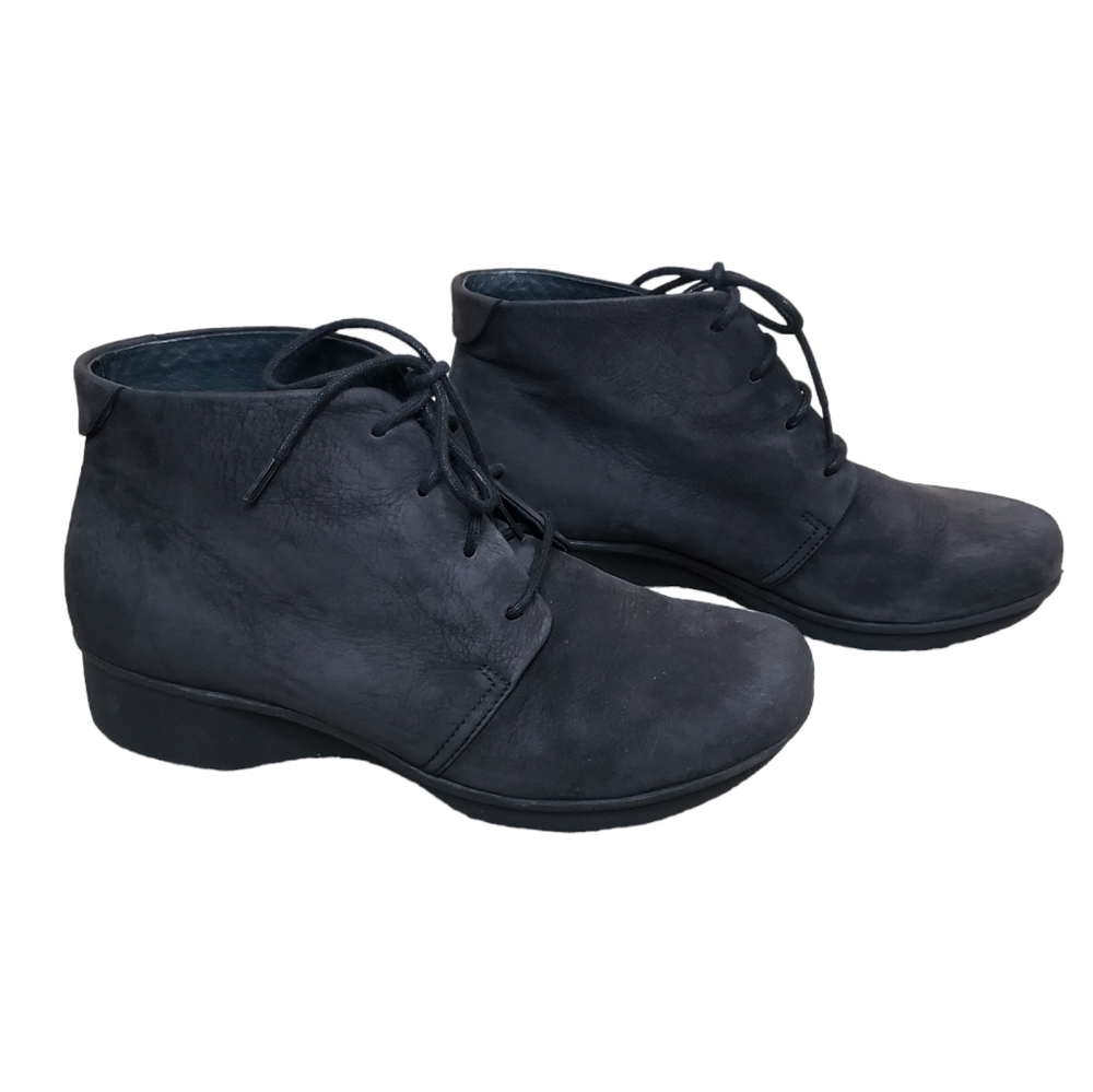 Dansko Lucille Lace Up Wedge Ankle Boots/Booties SZ 39/8.5 US